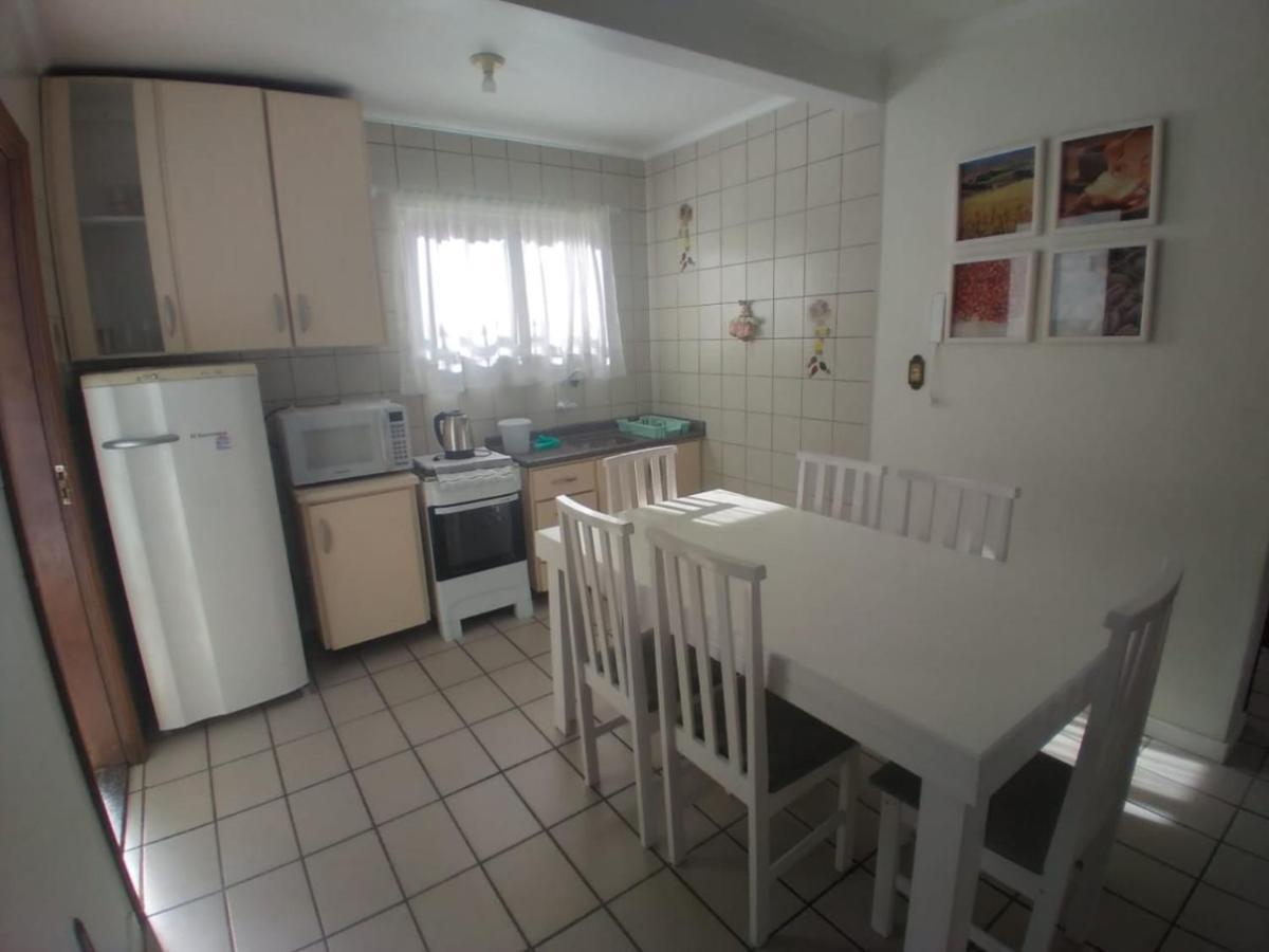 Residencial Pilati Appartement Bombinhas Buitenkant foto