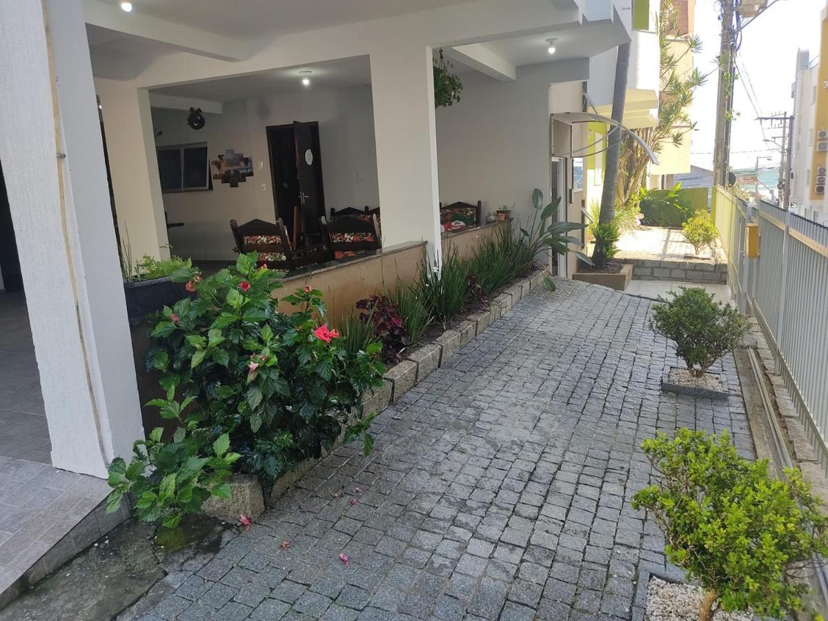 Residencial Pilati Appartement Bombinhas Buitenkant foto