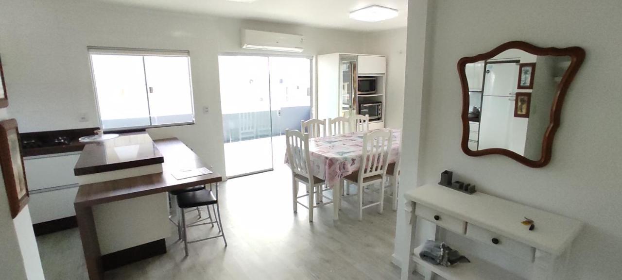 Residencial Pilati Appartement Bombinhas Buitenkant foto