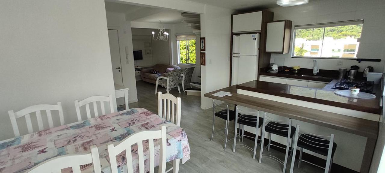 Residencial Pilati Appartement Bombinhas Buitenkant foto